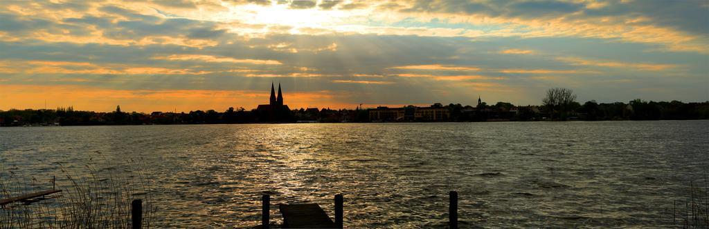 Norwegisches Holzhaus Villa Neuruppin Ngoại thất bức ảnh